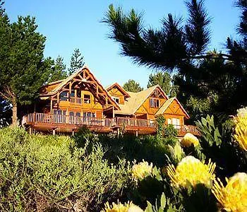 Lalapanzi Lodge Somerset West Bed & Breakfast