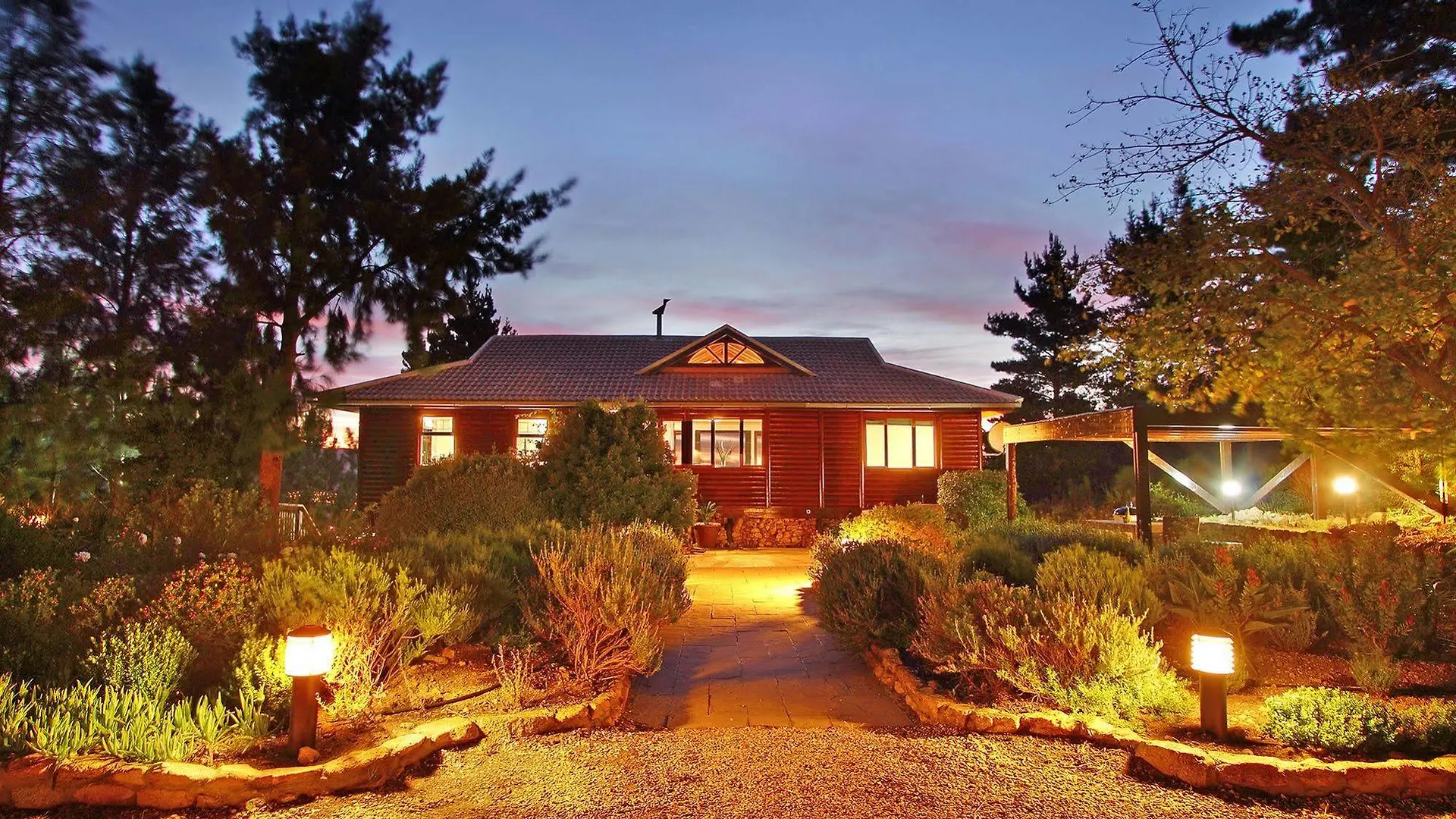 Lalapanzi Lodge Somerset West South Africa