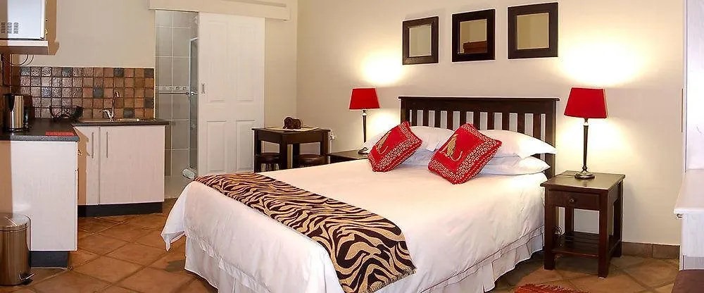 Lalapanzi Lodge Somerset West
