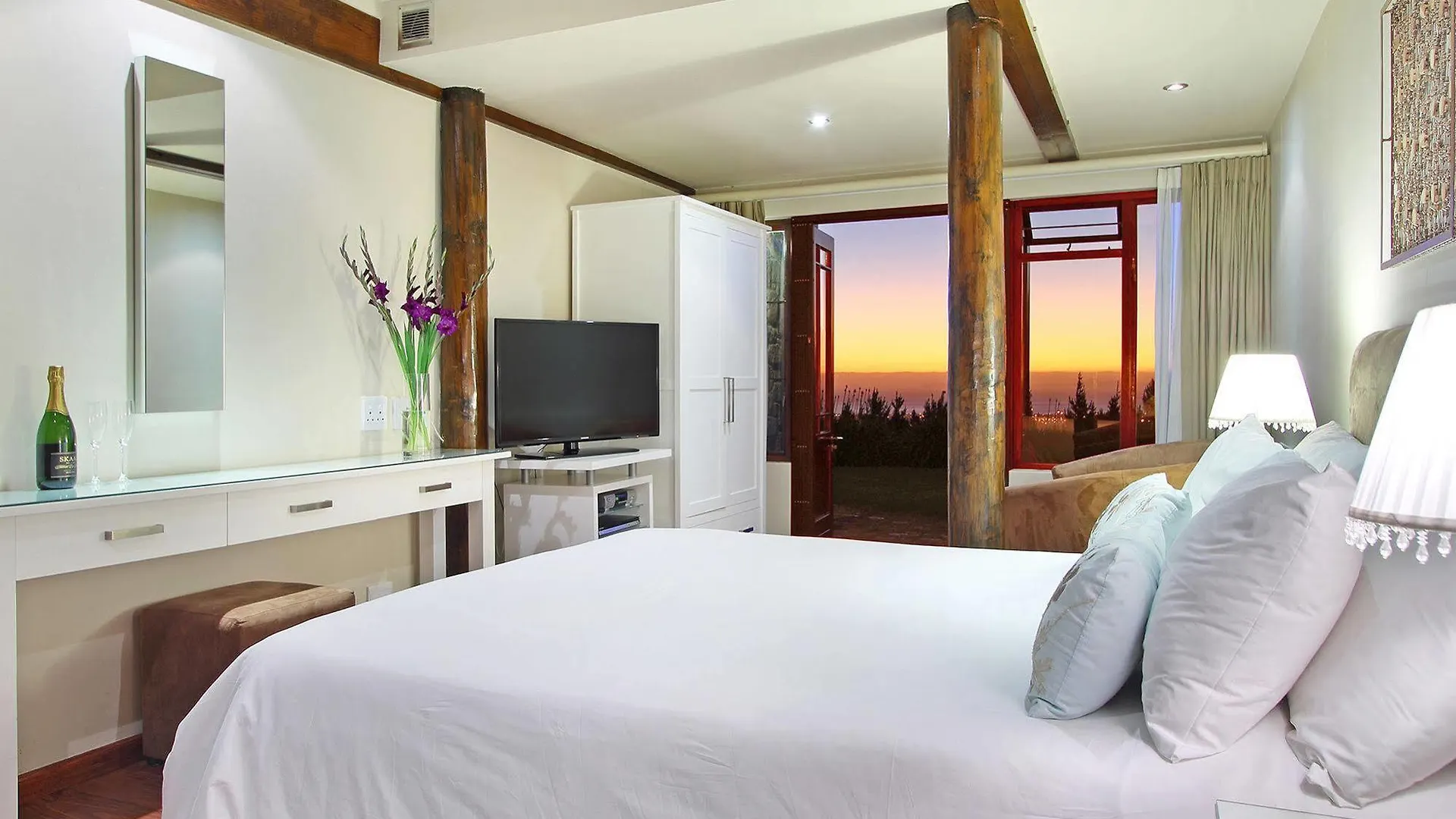 Lalapanzi Lodge Somerset West 4*,