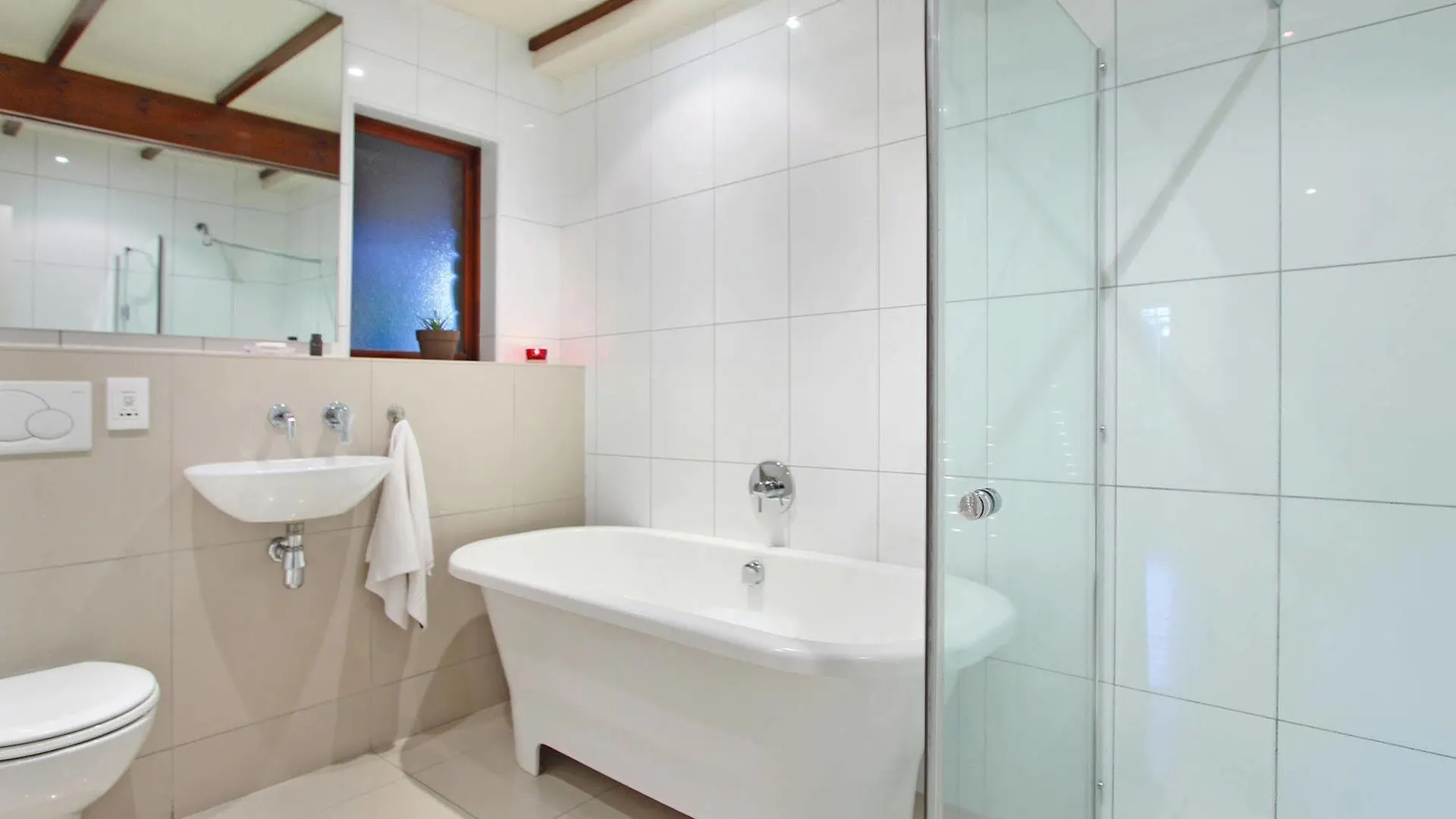 Lalapanzi Lodge Somerset West Couette-café