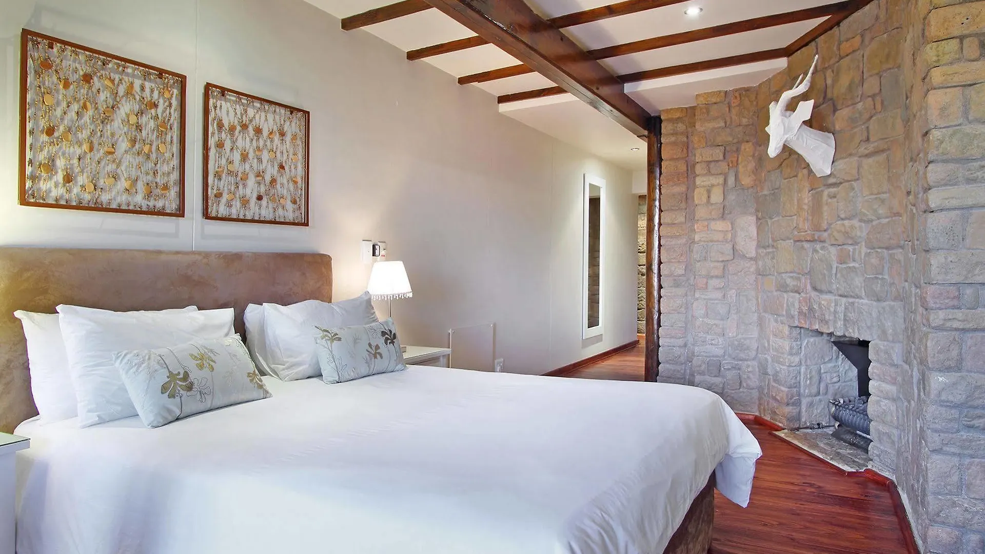 Lalapanzi Lodge Somerset West Couette-café